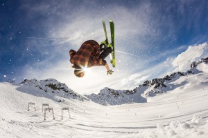 斯洛特赛后揽责，主场0-3惨败不符合我们的标准，重建之路遭遇重挫