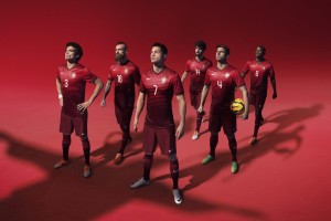 科莫利一锤定音！斯帕莱蒂执掌蓝鹰，莫德斯托慢镜头回顾力荐帕拉迪诺未果