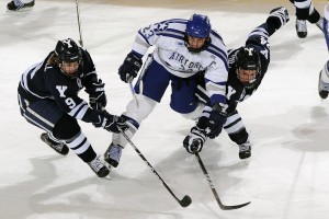 邮报独家，阿莫林执教危机持续发酵，拉爵耐心耗尽在即，曼联前途未卜