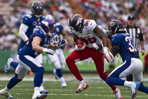 中国游泳队亚运夺金创纪录 新星闪耀巴黎奥运周期