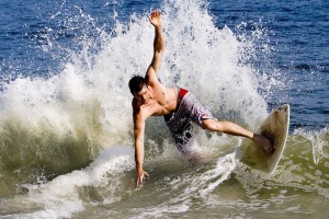 无名小将一黑到底！羽毛球世锦赛惊现最大黑马，头号种子惨遭爆冷淘汰