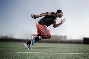 UFC 300重磅对决敲定 乔恩·琼斯与汤姆·阿斯皮纳尔上演跨时代冠军战