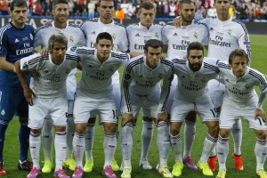 拜仁引援策略明确，于帕梅卡诺去留定乾坤，多特铁卫转会暂搁浅