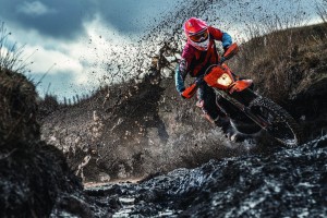 皇马中场计划生变，卡马文加恢复进程延迟，周末回归计划搁浅