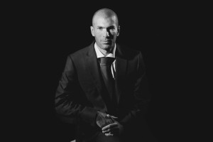 球场温情一幕，谢什科团队公开寻找看台庆祝老人，感谢激情点燃赛场