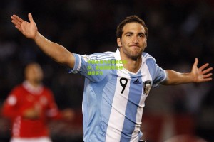 中国女排力克强敌巴西队，奥运资格赛关键一战显实力