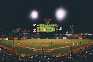 中国田径新星闪耀亚洲锦标赛 苏炳添接班人百米破10秒大关创历史